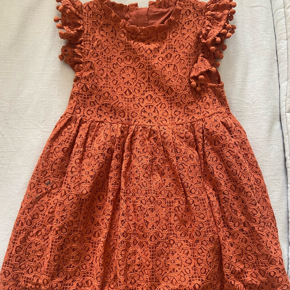 Girls lace dress